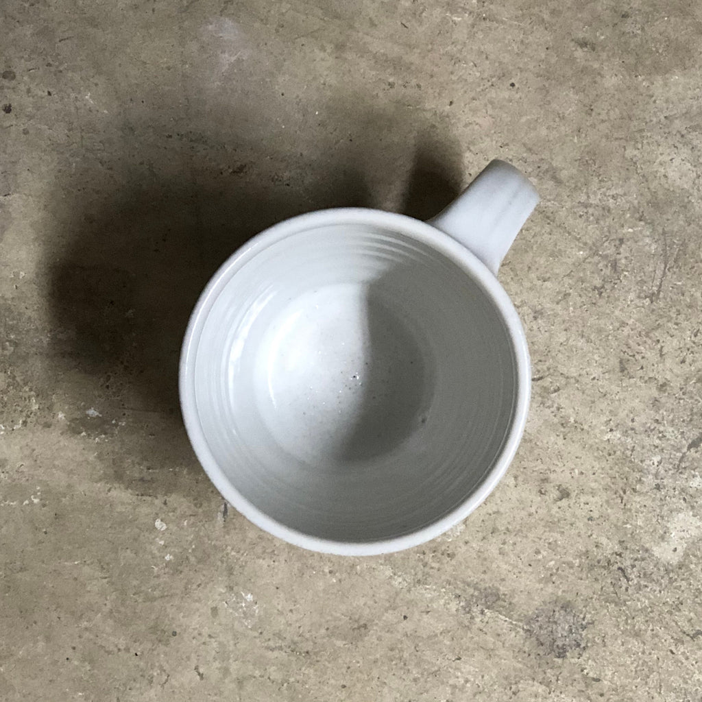 Mug V