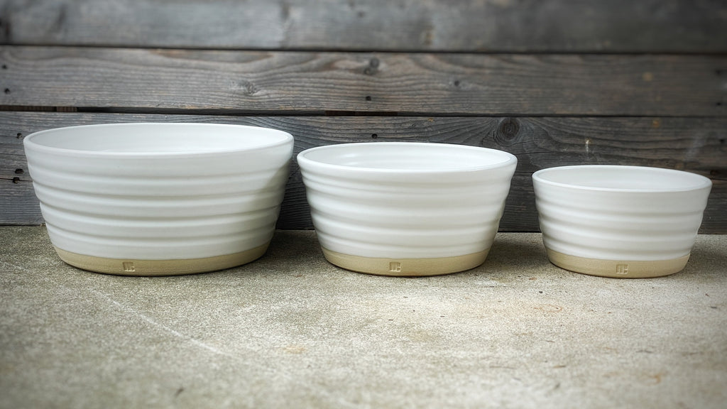 Nesting Serving Bowl Set